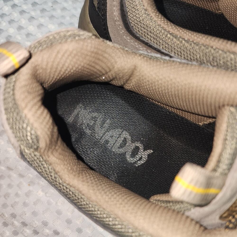 NEVADOS EUC MENS SIZE 9M BOOMERANG II LOW HIKING BROWN OLIVE SHOES - Picture 3 of 11